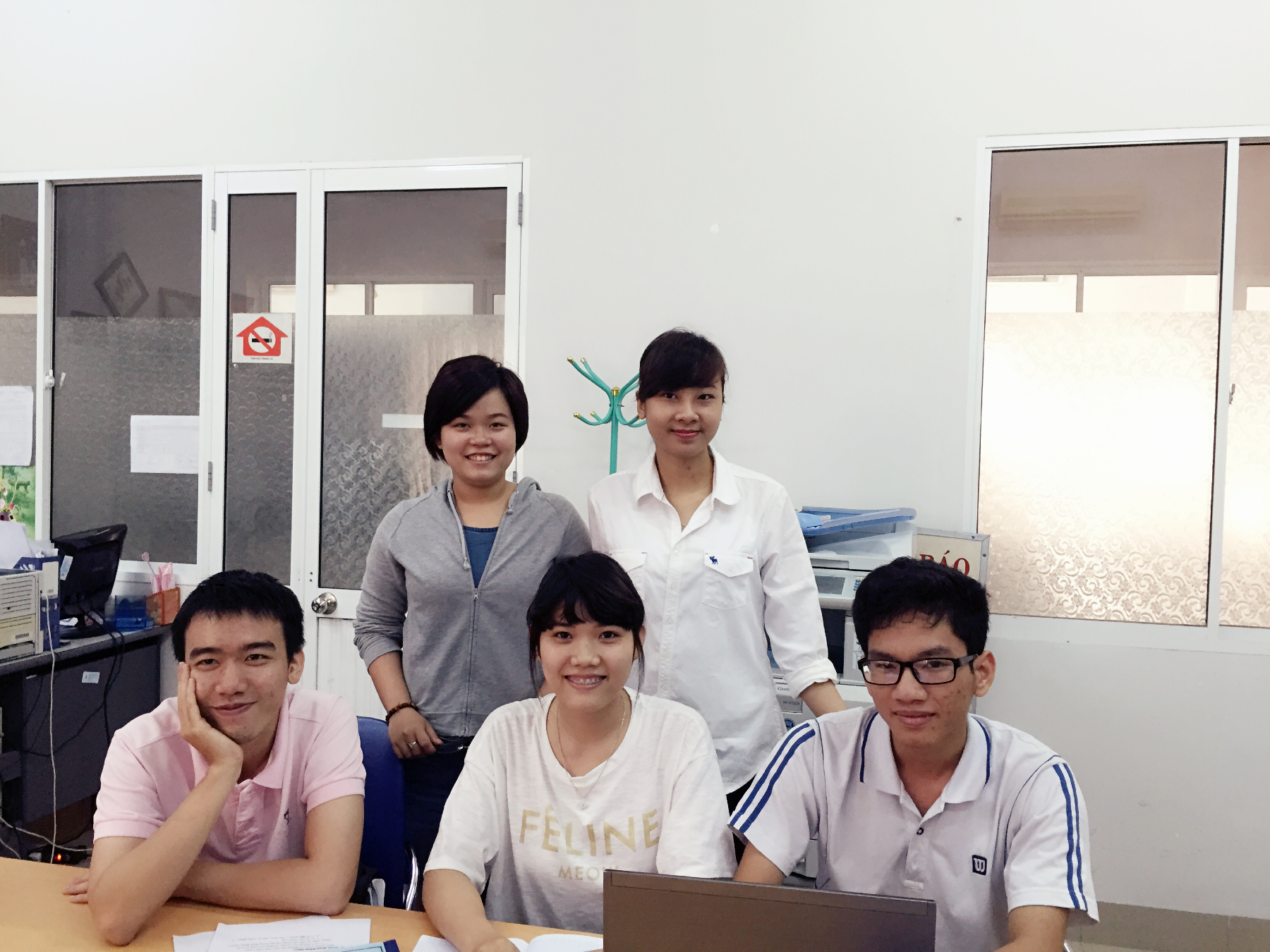 Ban Chủ nhiệm Câu lạc bộ QHQT